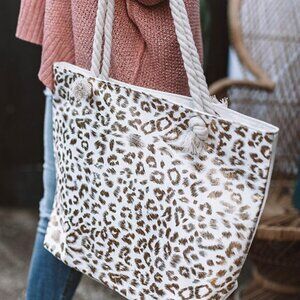 Metalic Leopard Tote Beach Bag in Gold